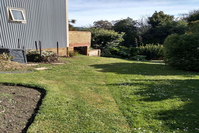 Photo of property in 5 Waikana Street, Broad Bay, Dunedin, 9014