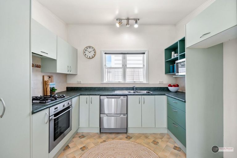 Photo of property in 10 Buick Street, Petone, Lower Hutt, 5012