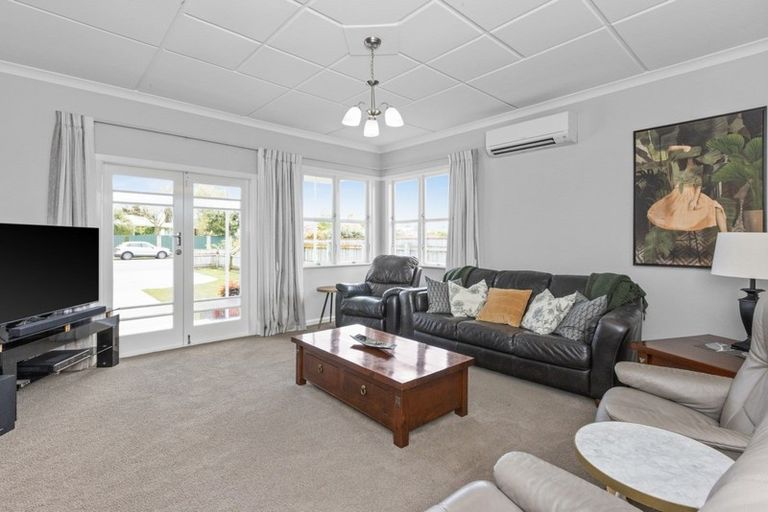 Photo of property in 90 Guppy Road, Greenmeadows, Napier, 4112