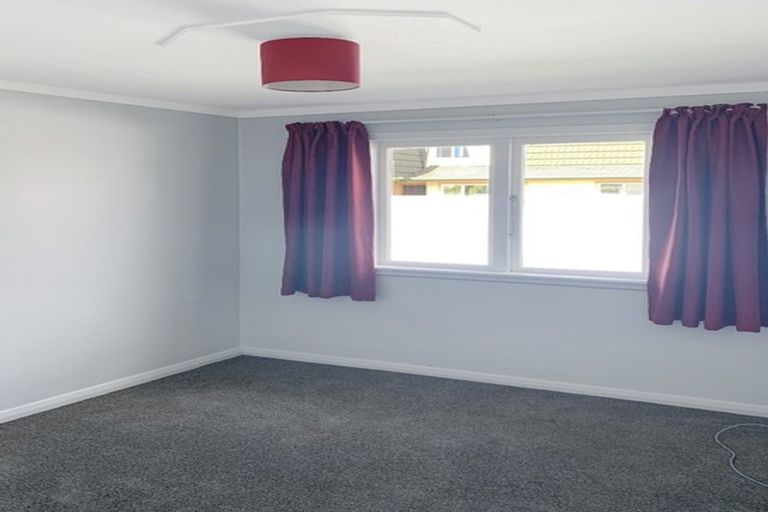 Photo of property in 22a Howard Road, Taradale, Napier, 4112