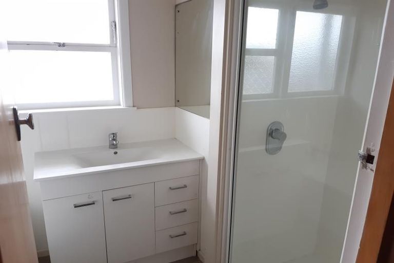 Photo of property in 20 Landscape Road, Pukekohe, 2120