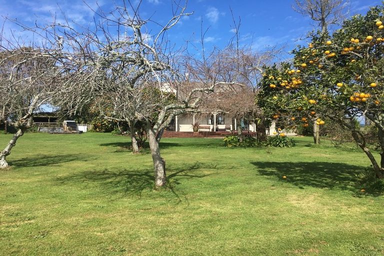 Photo of property in 557 Inland Road North, Onaero, Waitara, 4383
