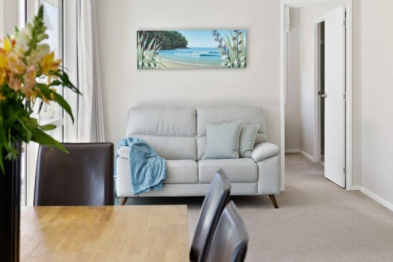 Photo of property in 14 Trevally Place, Snells Beach, 0920