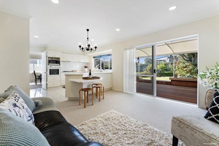 Photo of property in 55 Orangewood Drive, Northpark, Auckland, 2013