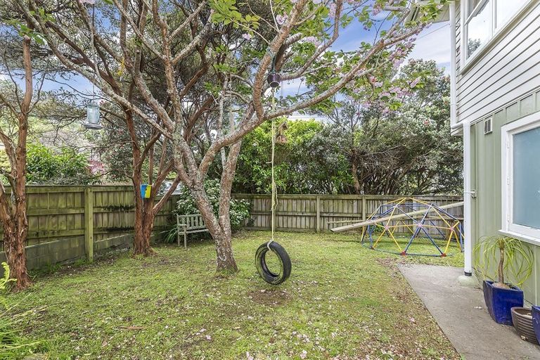 Photo of property in 84 Chester Road, Tawa, Wellington, 5028