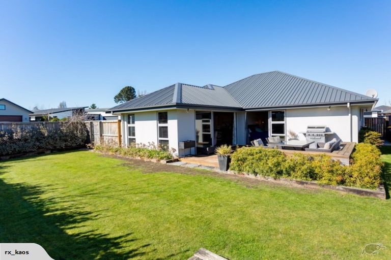 Photo of property in 25 Ruapani Street, Marshland, Christchurch, 8083