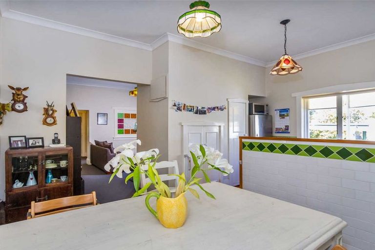 Photo of property in 10 Arawa Street, New Lynn, Auckland, 0600