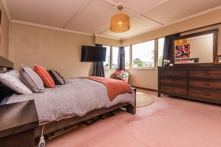 Photo of property in 39 Eglinton Street, Winton, 9720