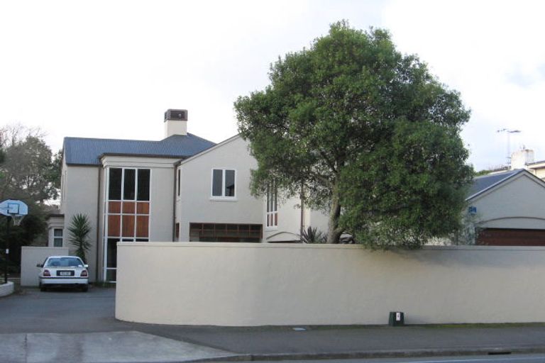 Photo of property in 199 Victoria Avenue, Hokowhitu, Palmerston North, 4410