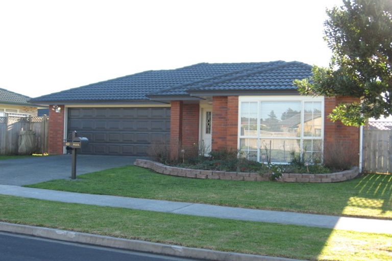 Photo of property in 43 Croftview Road, Wattle Downs, Auckland, 2103