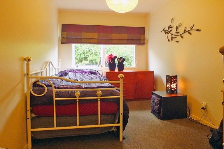 Photo of property in 40a Cashmere Avenue, Khandallah, Wellington, 6035