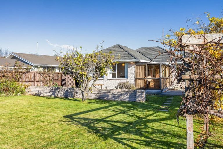 Photo of property in 18 Kaiwara Street, Hoon Hay, Christchurch, 8025