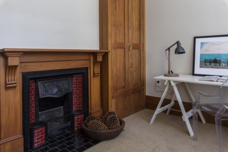 Photo of property in 23 Hawkesbury Avenue, St Albans, Christchurch, 8014