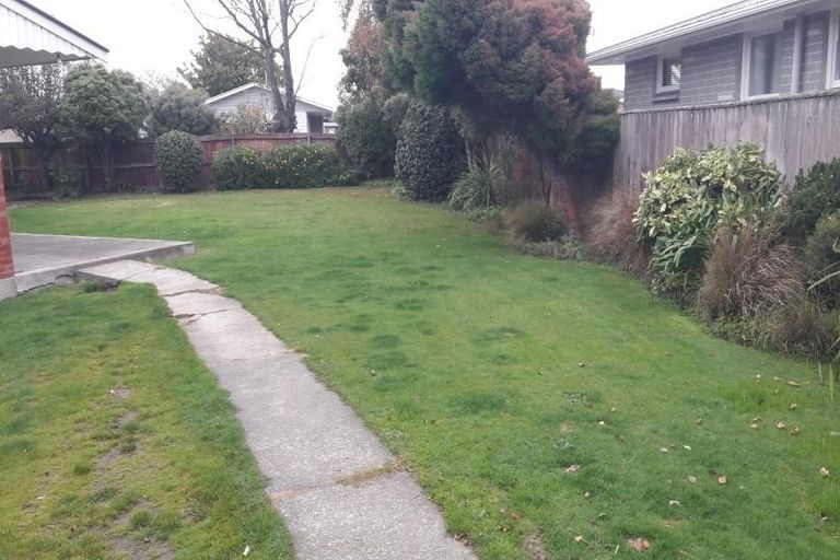 Photo of property in 15 Wolsey Place, Hillmorton, Christchurch, 8025