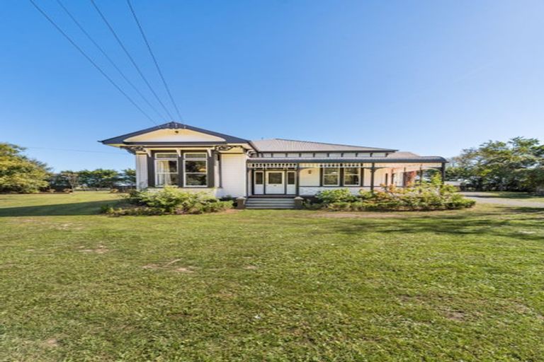 Photo of property in 254 Lockwood Road, Kairanga, Palmerston North, 4475