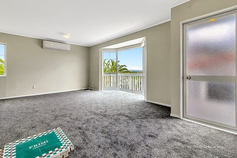 Photo of property in 22 Greenstone Place, Clover Park, Auckland, 2019