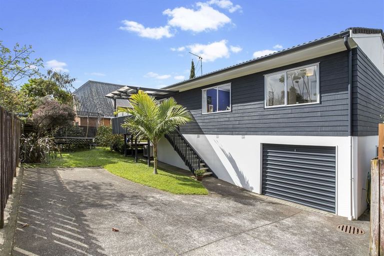 Photo of property in 2/4 Grove Lane, Pakuranga, Auckland, 2010