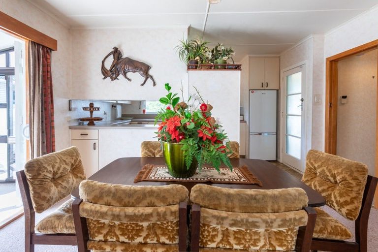 Photo of property in 76 Guy Street, Dannevirke, 4930