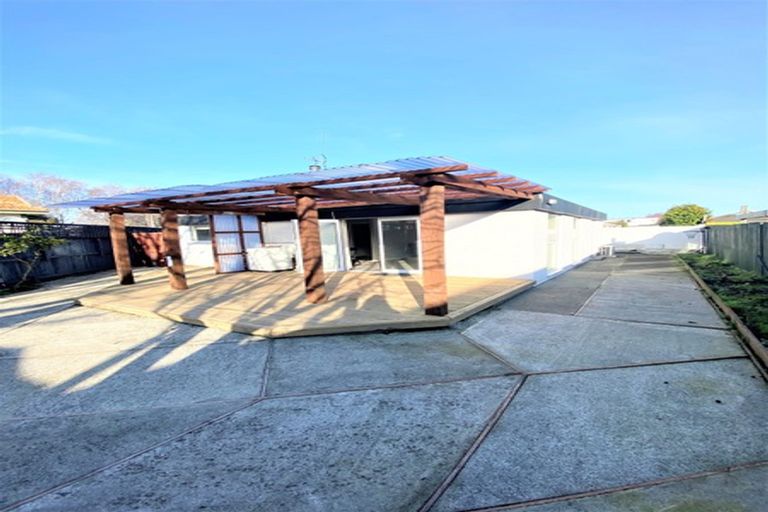 Photo of property in 172a Waimairi Road, Ilam, Christchurch, 8041