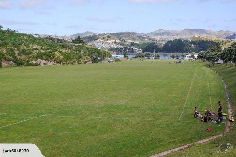 Photo of property in 136a Main Road, Titahi Bay, Porirua, 5022