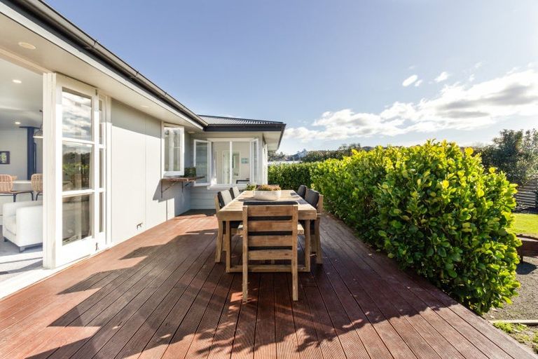 Photo of property in 44a Le Quesne Road, Bay View, Napier, 4104