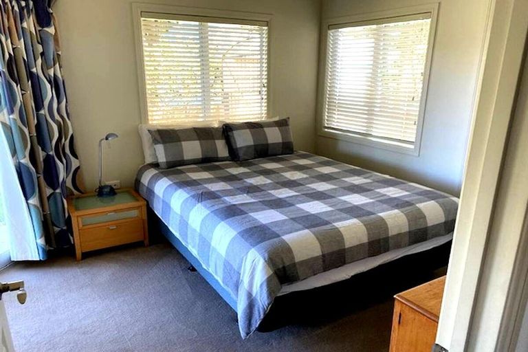 Photo of property in 142 Centennial Drive, Whitianga, 3510