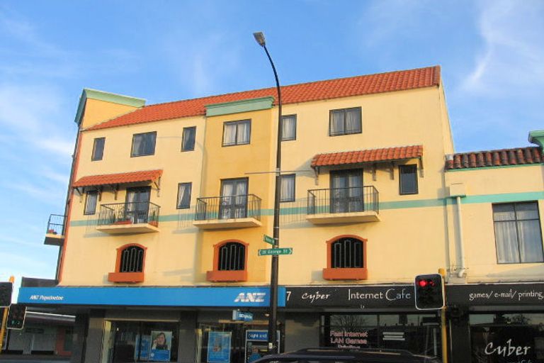 Photo of property in 4/77 Saint George Street, Papatoetoe, Auckland, 2025