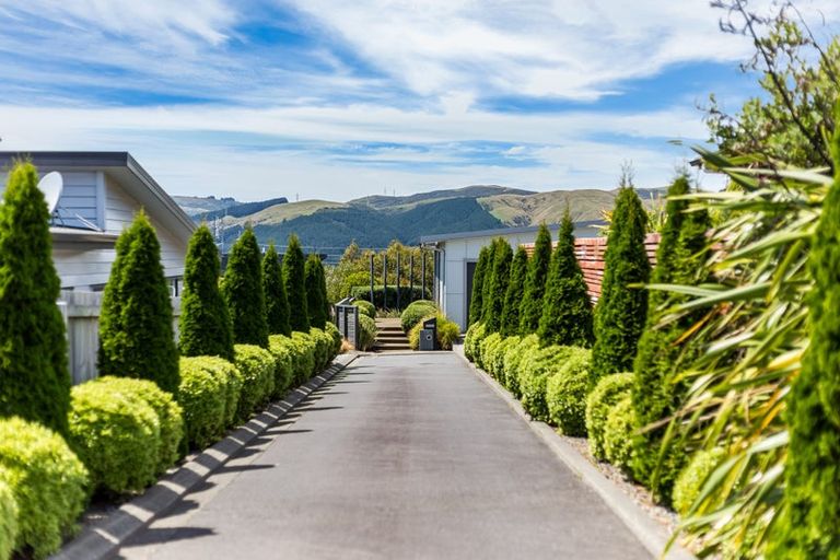 Photo of property in 136 Endeavour Drive, Whitby, Porirua, 5024