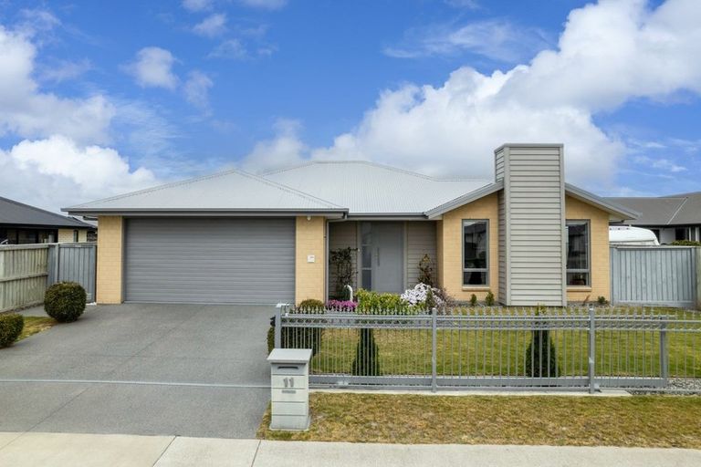 Photo of property in 11 Beachvale Drive, Kaiapoi, 7630