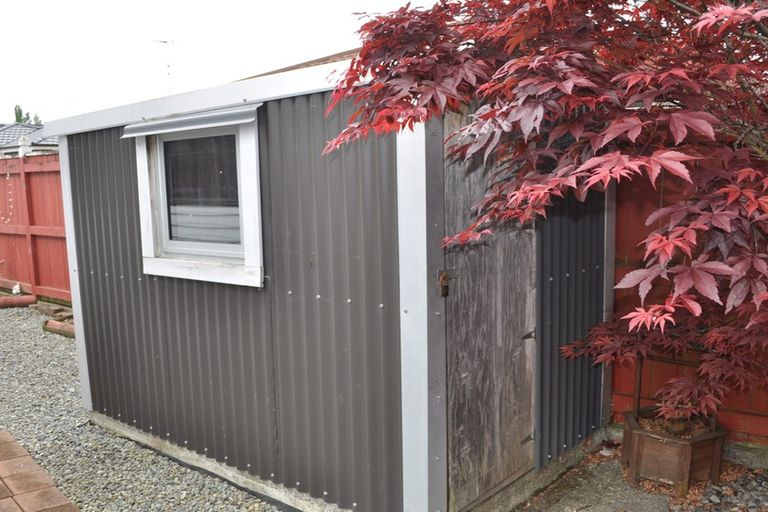 Photo of property in 57 Kowhai Avenue, Ebdentown, Upper Hutt, 5018