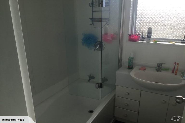 Photo of property in 280 Mitchell Street, Brooklyn, Wellington, 6021