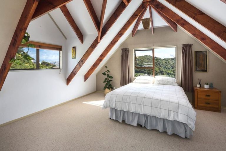 Photo of property in 80 Ayton Drive, Whitby, Porirua, 5024