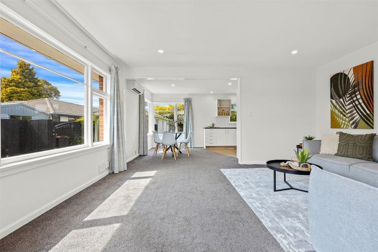 Photo of property in 118 Harris Crescent, Papanui, Christchurch, 8053