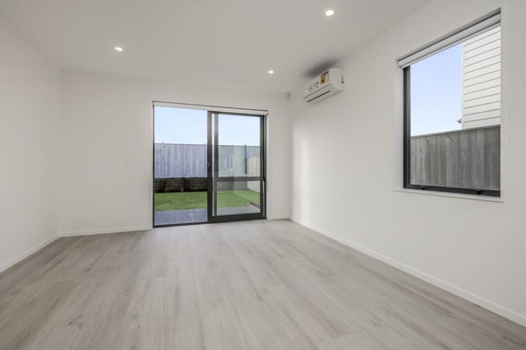 Photo of property in 64 Nganui Avenue, Takanini, Auckland, 2112