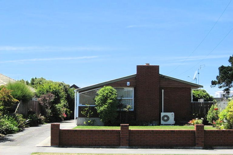 Photo of property in 179a Pine Avenue, South New Brighton, Christchurch, 8062