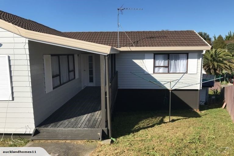 Photo of property in 23 Addison Drive, Glendene, Auckland, 0602