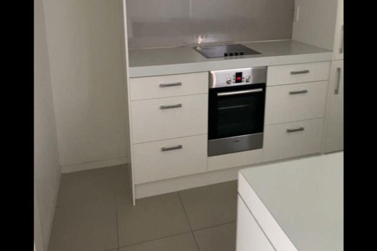 Photo of property in 7/49 Browns Road, Browns Bay, Auckland, 0630