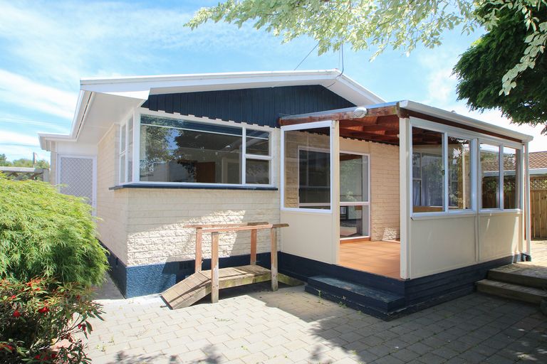 Photo of property in 22 Fernbrook Road, Oamaru North, Oamaru, 9400