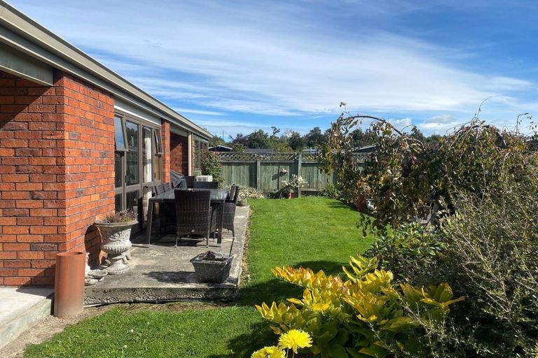 Photo of property in 24 Waterford Drive, Winton, 9720