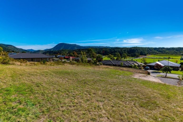 Photo of property in 6 Pukeko Place, Picton, 7220