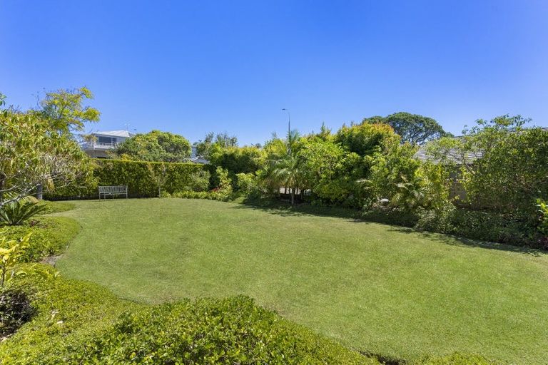 Photo of property in 18 Hamana Street, Narrow Neck, Auckland, 0622