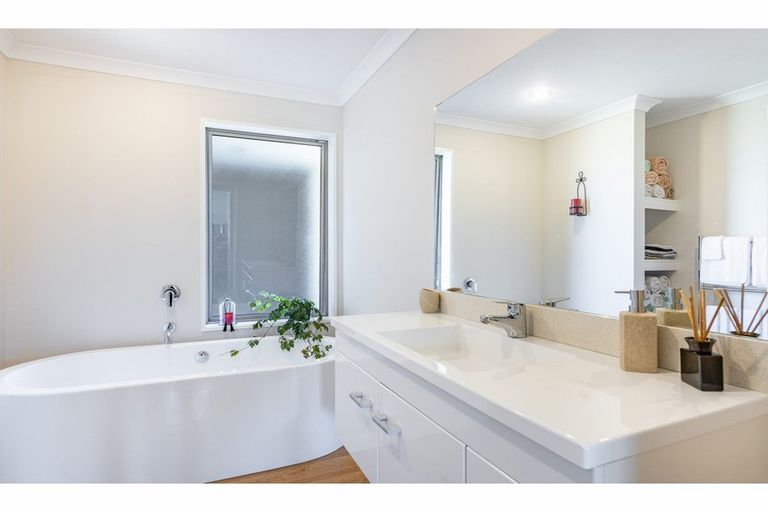 Photo of property in 2840 South Eyre Road, Eyrewell, Rangiora, 7476