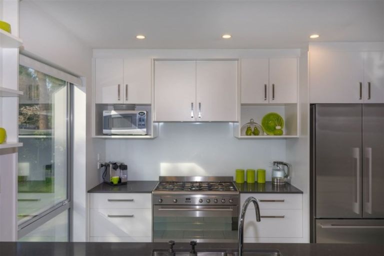 Photo of property in 3b Taylors Avenue, Bryndwr, Christchurch, 8052