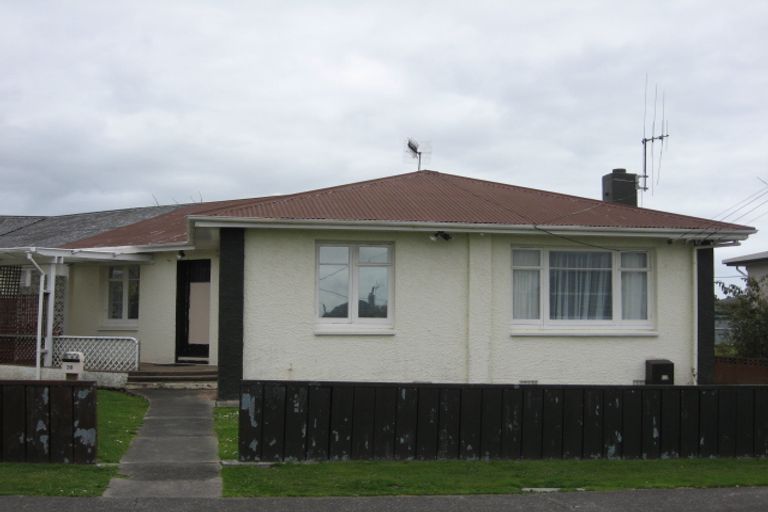 Photo of property in 38 Wilton Street, Levin, 5510