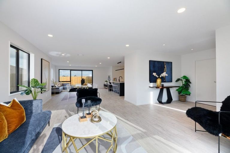 Photo of property in 42 Vintry Drive, Huapai, Kumeu, 0810