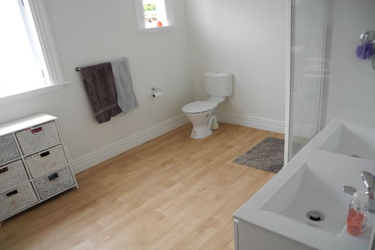 Photo of property in 17 Harris Street, Waimate, 7924