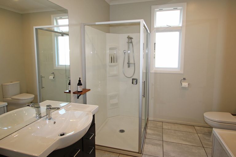 Photo of property in 3 Tamar Street, South Hill, Oamaru, 9400