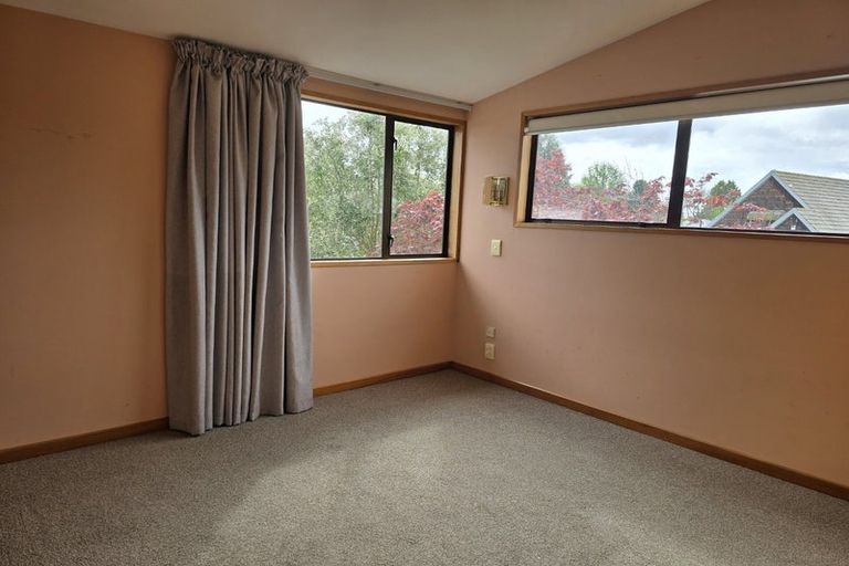 Photo of property in 8a Ludecke Place, Sockburn, Christchurch, 8042