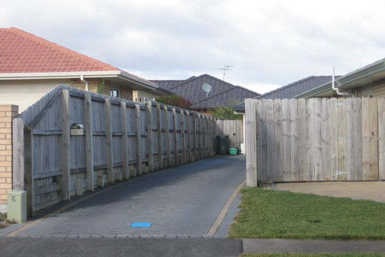 Photo of property in 17 Ballybay Road, East Tamaki, Auckland, 2016