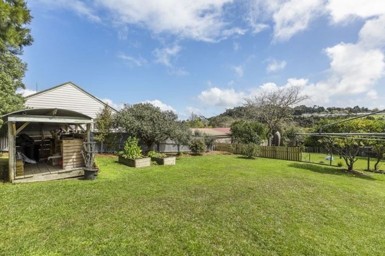Photo of property in 12 Walton Avenue, Warkworth, 0910